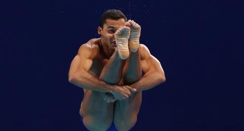 إنجاز تاريخي.. مهاب مهيمن إلى نهائي الغطس في طوكيو (فيديو)